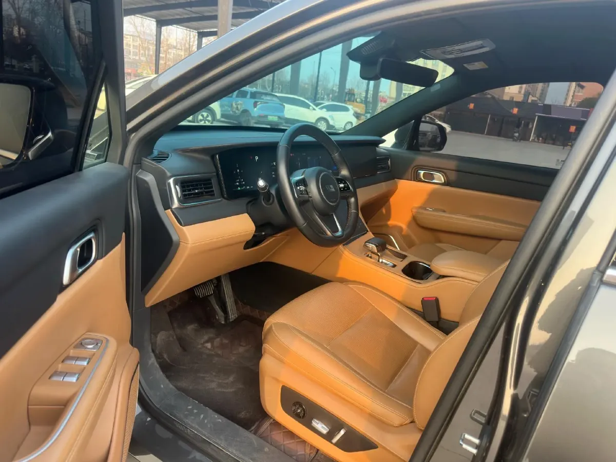 2021 Li ONE Range Extended 131HP REEV 40.5KWH,autocango,china used car exporter,china ev exporter,chinese used car exporter,chinese used ev exporter