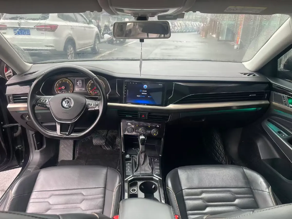 2019 Skoda Kodiak 2.0T 186HP L4 7DCT,autocango,china used car exporter,china ev exporter,chinese used car exporter,chinese used ev exporter