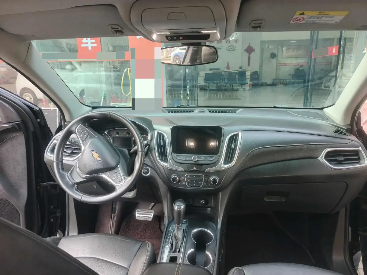 2018 Chevrolet Equinox 2.0T 260HP L4 9AT,autocango,china used car exporter,china ev exporter,chinese used car exporter,chinese used ev exporter