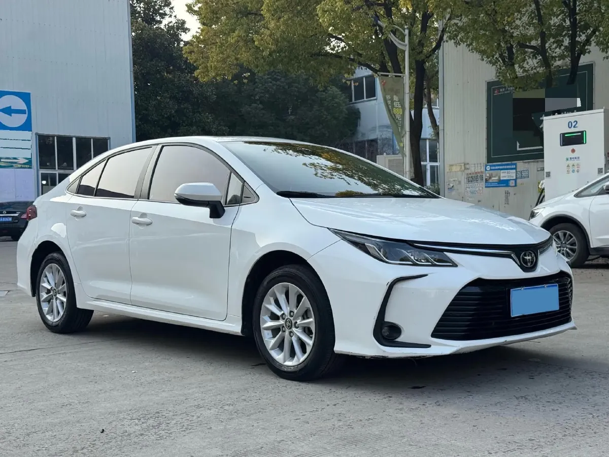 2022 Toyota Corolla 1.2T 116HP L4 CVT,autocango,china used car exporter,china ev exporter,chinese used car exporter,chinese used ev exporter
