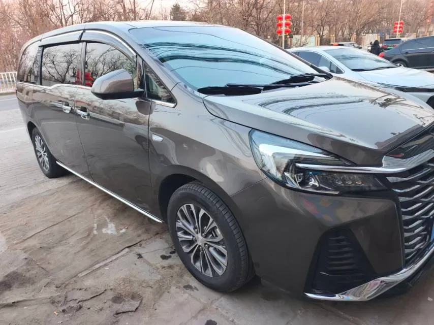 2023 Buick GL8 2.0T 237HP L4 9AT,autocango,china used car exporter,china ev exporter,chinese used car exporter,chinese used ev exporter