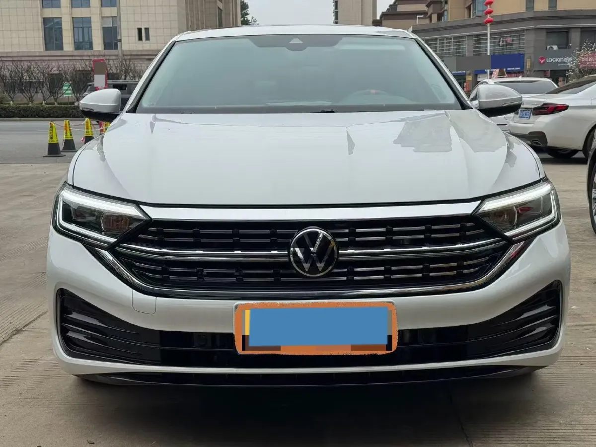 2024 Volkswagen Sagitar 1.5T 160HP L4 7DCT,autocango,china used car exporter,china ev exporter,chinese used car exporter,chinese used ev exporter