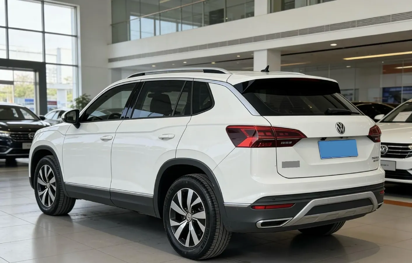2019 Volkswagen Tayron 2.0T 186HP L4 7DCT,autocango,china used car exporter,china ev exporter,chinese used car exporter,chinese used ev exporter