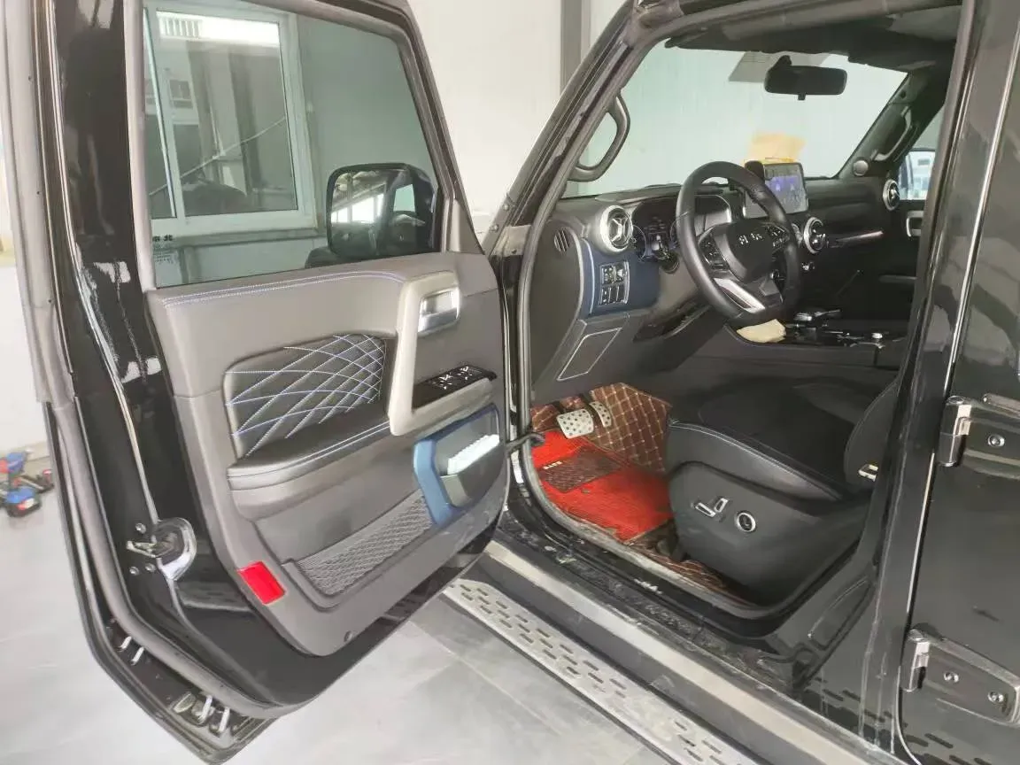 2024 Beijing BJ40 2.0T 224HP L4 8AT,autocango,china used car exporter,china ev exporter,chinese used car exporter,chinese used ev exporter