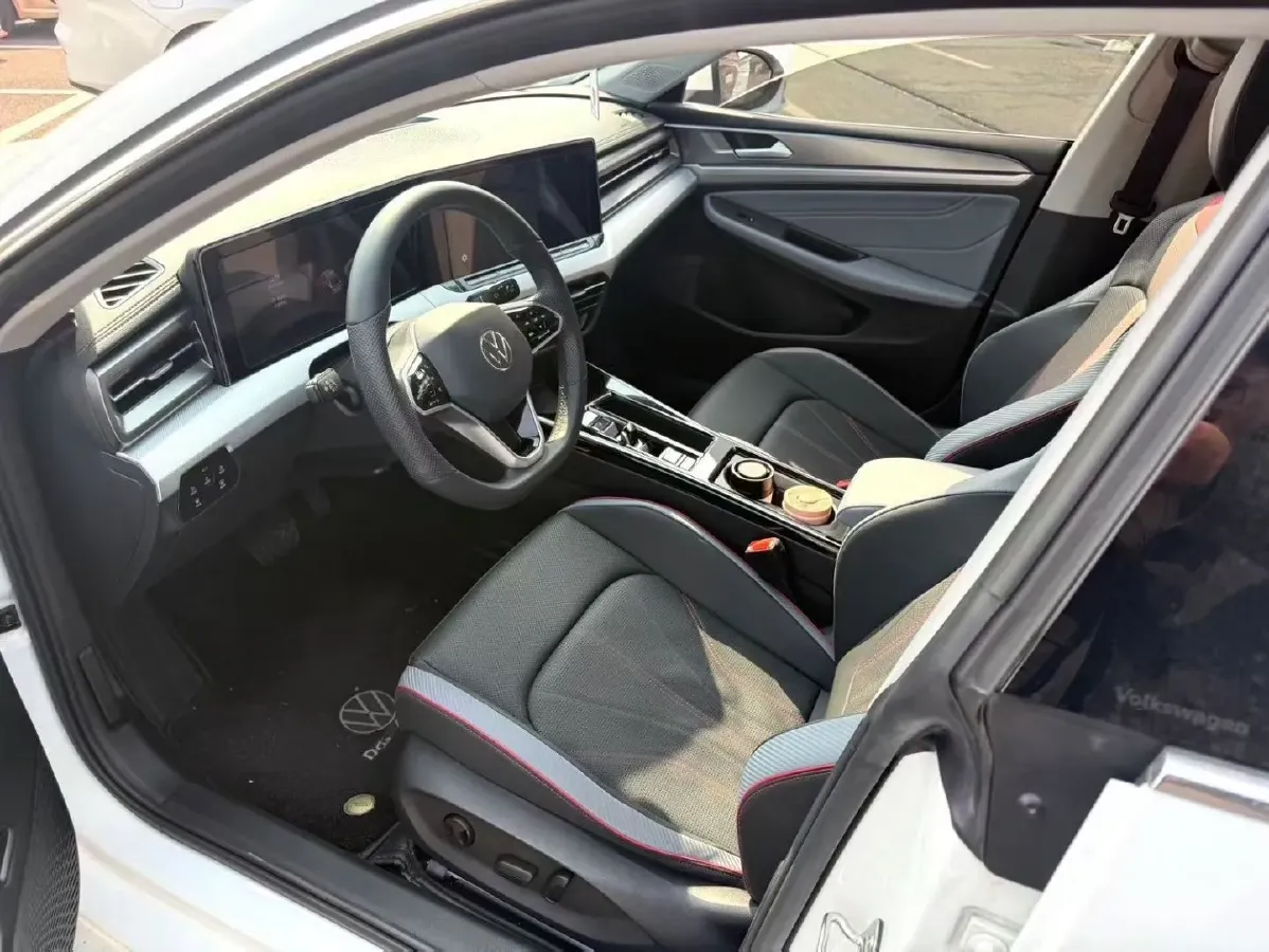 2023 Volkswagen Lamando 1.4T 150HP L4 7DCT,autocango,china used car exporter,china ev exporter,chinese used car exporter,chinese used ev exporter