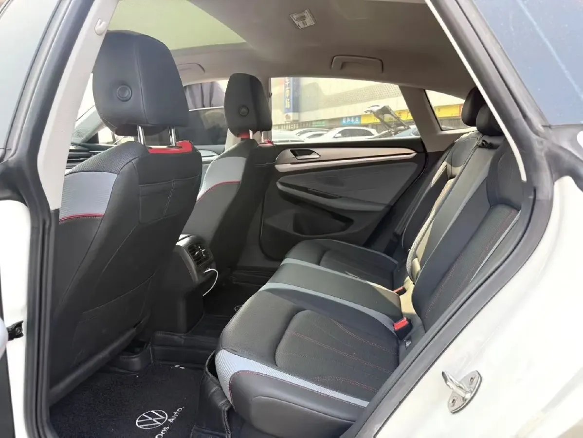 2023 Volkswagen Lamando 1.4T 150HP L4 7DCT,autocango,china used car exporter,china ev exporter,chinese used car exporter,chinese used ev exporter