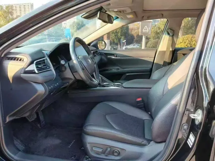 2021 Toyota Camry 2.5L 178HP L4 E-CVT Hybrid,autocango,china used car exporter,china ev exporter,chinese used car exporter,chinese used ev exporter