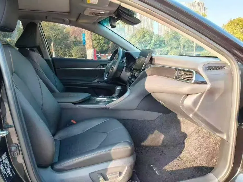 2021 Toyota Camry 2.5L 178HP L4 E-CVT Hybrid,autocango,china used car exporter,china ev exporter,chinese used car exporter,chinese used ev exporter
