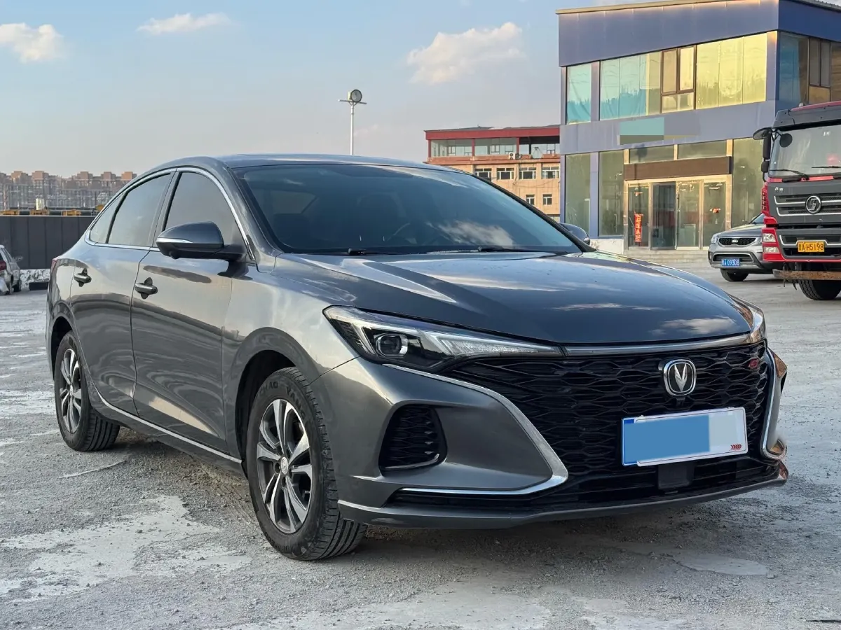 2020 ChangAn Eado 1.4T 158HP L4 7DCT,autocango,china used car exporter,china ev exporter,chinese used car exporter,chinese used ev exporter