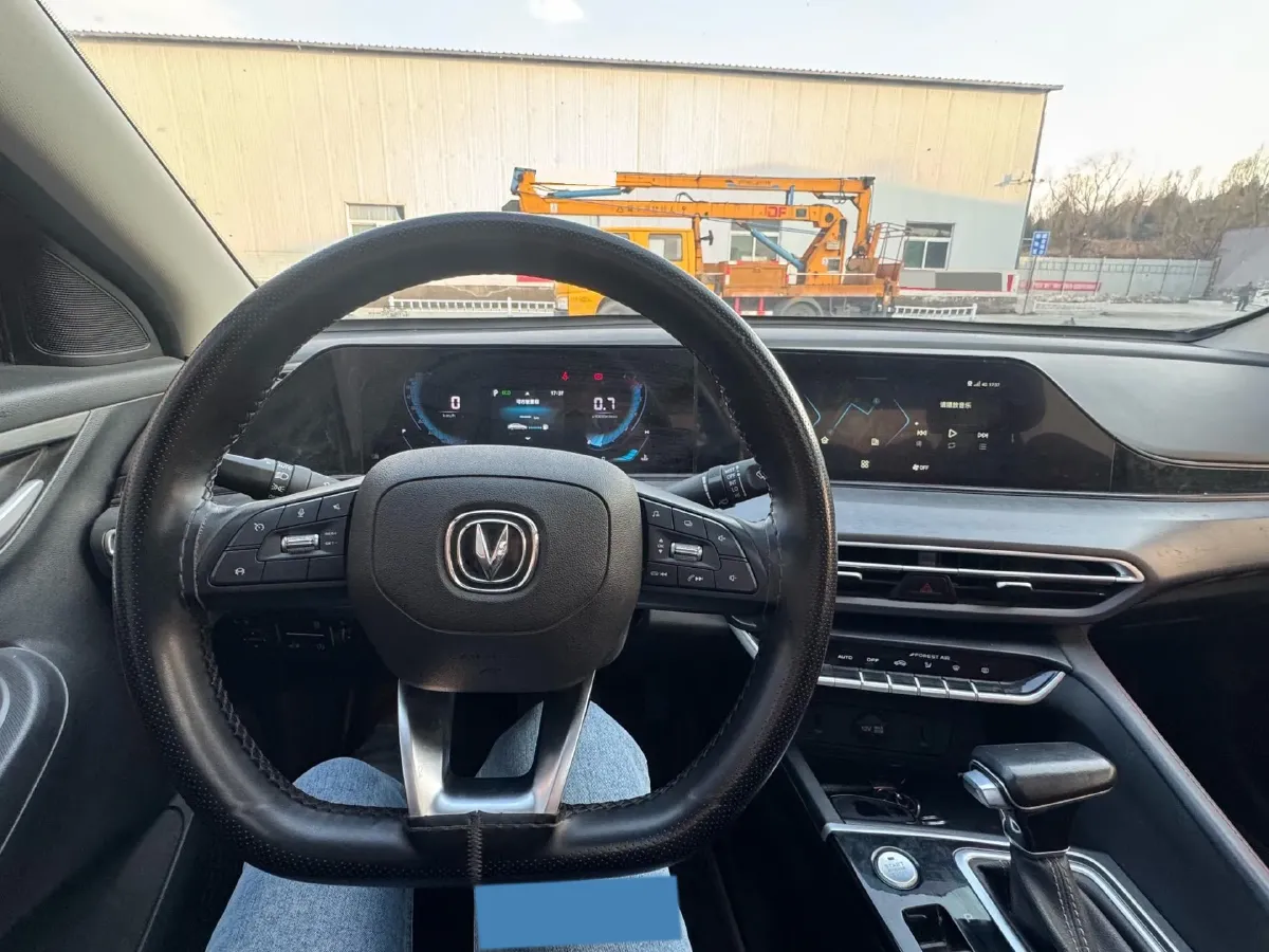 2020 ChangAn Eado 1.4T 158HP L4 7DCT,autocango,china used car exporter,china ev exporter,chinese used car exporter,chinese used ev exporter