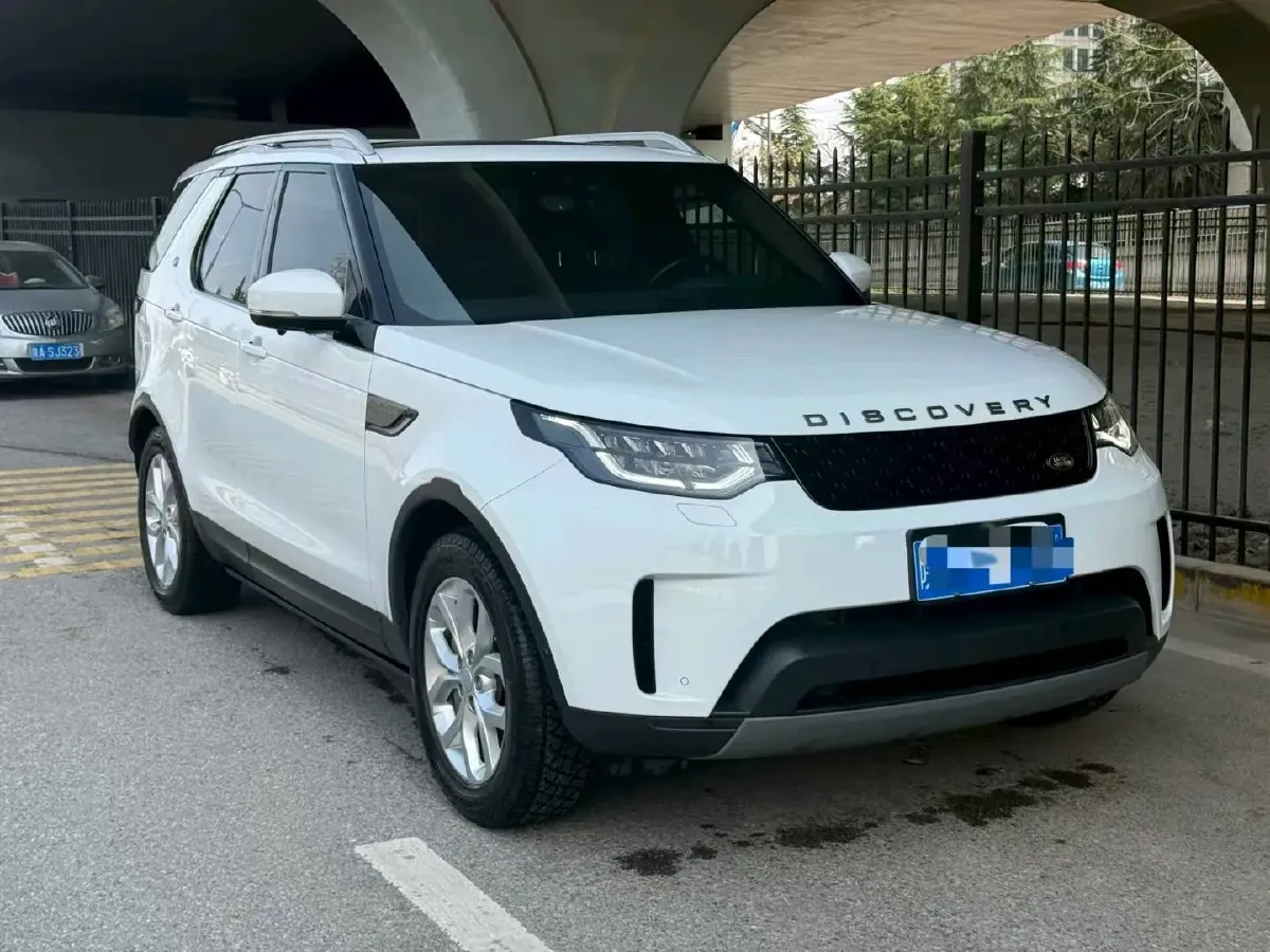 2020 Land Rover Discovery 3.0T 340HP V6 8AT,autocango,china used car exporter,china ev exporter,chinese used car exporter,chinese used ev exporter