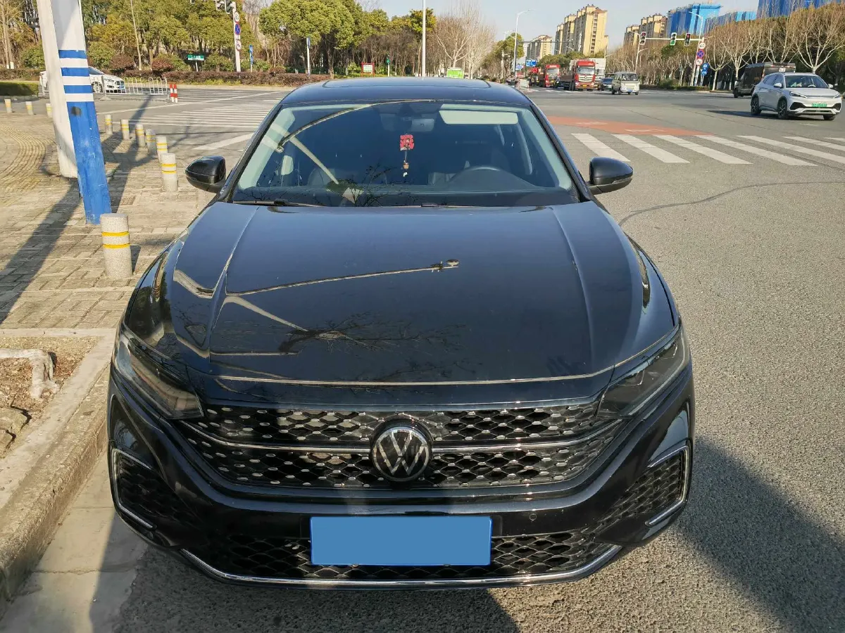 2026 Volkswagen Passat 2.0T 186HP L4 7DCT,autocango,china used car exporter,china ev exporter,chinese used car exporter,chinese used ev exporter