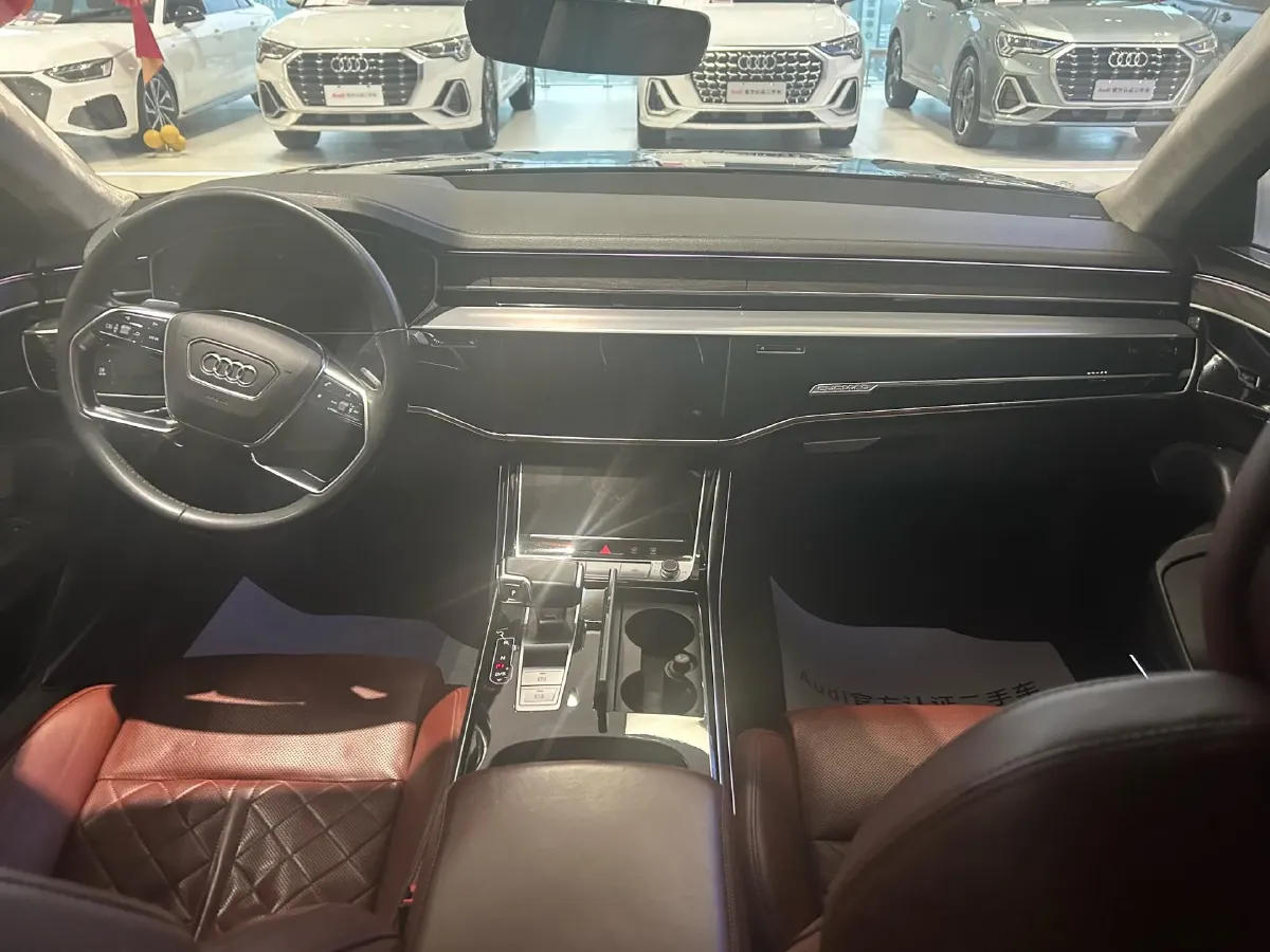 2021 Audi A8 3.0T 286HP V6 8AT,autocango,china used car exporter,china ev exporter,chinese used car exporter,chinese used ev exporter