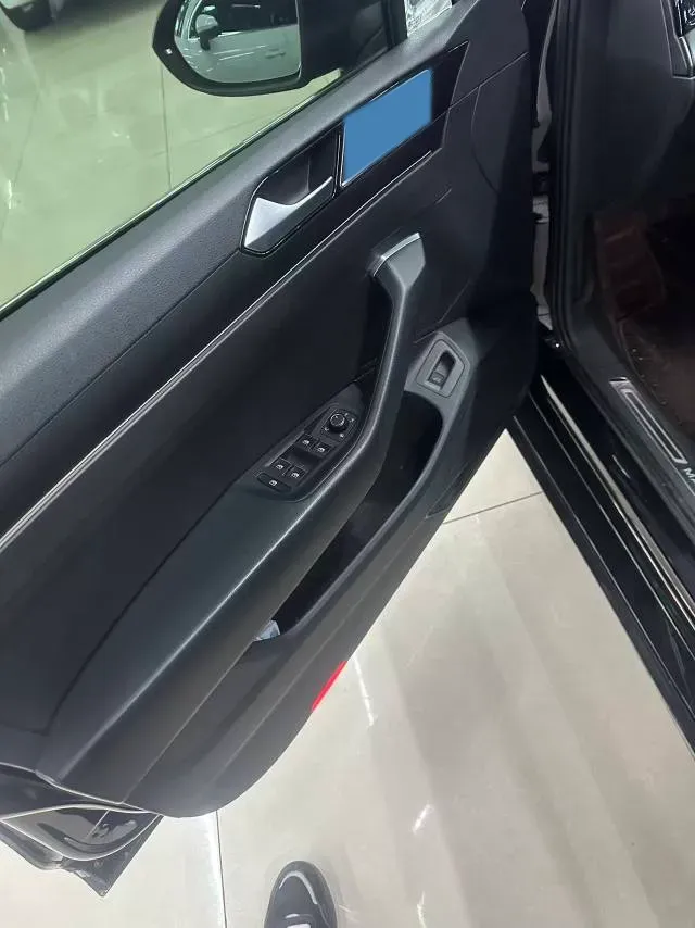 2019 Chevrolet Malibu XL 2.0T 241HP L4 9AT,autocango,china used car exporter,china ev exporter,chinese used car exporter,chinese used ev exporter