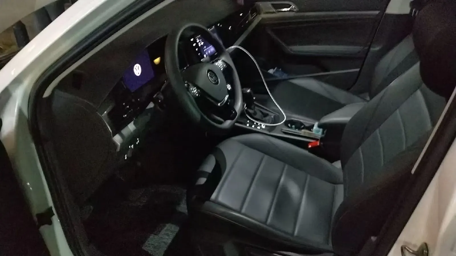 2021 Volkswagen Lavida 1.5L 113HP L4 6AT,autocango,china used car exporter,china ev exporter,chinese used car exporter,chinese used ev exporter