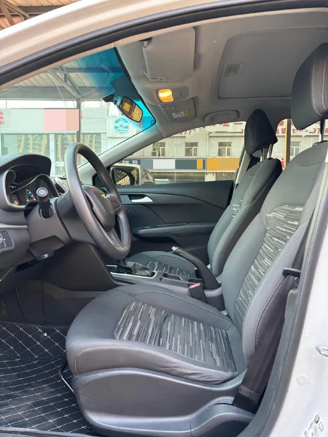 2019 Chevrolet Cavalier 1.5L 113HP L4 6AT,autocango,china used car exporter,china ev exporter,chinese used car exporter,chinese used ev exporter