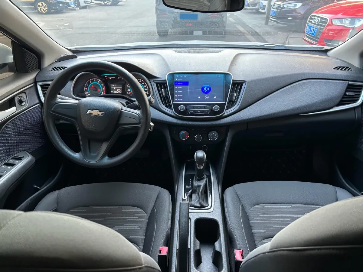 2019 Chevrolet Cavalier 1.5L 113HP L4 6AT,autocango,china used car exporter,china ev exporter,chinese used car exporter,chinese used ev exporter