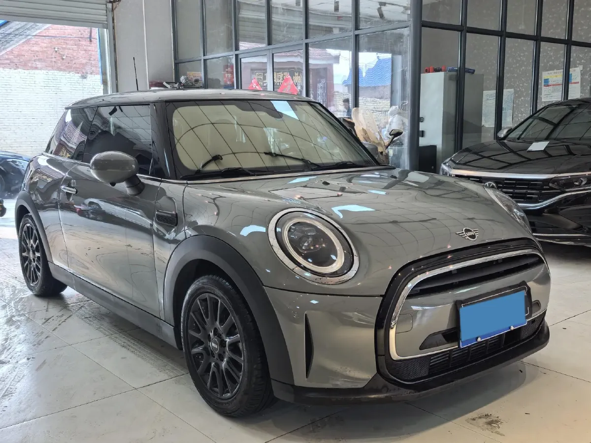 2022 MINI MINI 1.5T 102HP L3 7DCT,autocango,china used car exporter,china ev exporter,chinese used car exporter,chinese used ev exporter