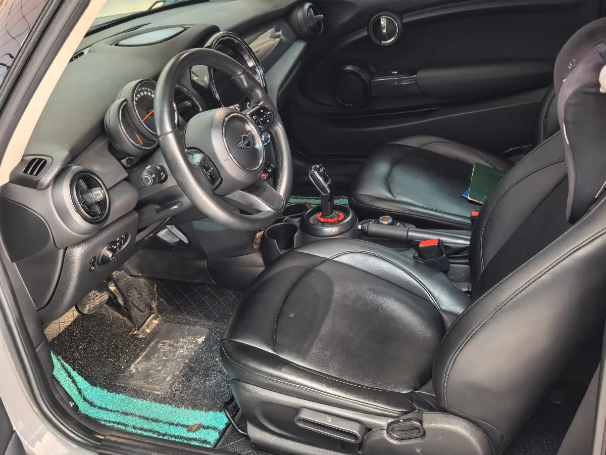 2022 MINI MINI 1.5T 102HP L3 7DCT,autocango,china used car exporter,china ev exporter,chinese used car exporter,chinese used ev exporter