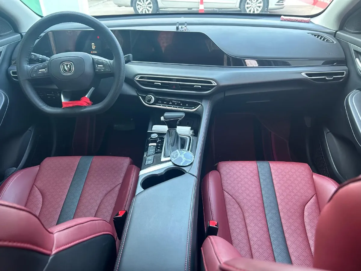 2022 ChangAn Eado 1.4T 160HP L4 7DCT,autocango,china used car exporter,china ev exporter,chinese used car exporter,chinese used ev exporter