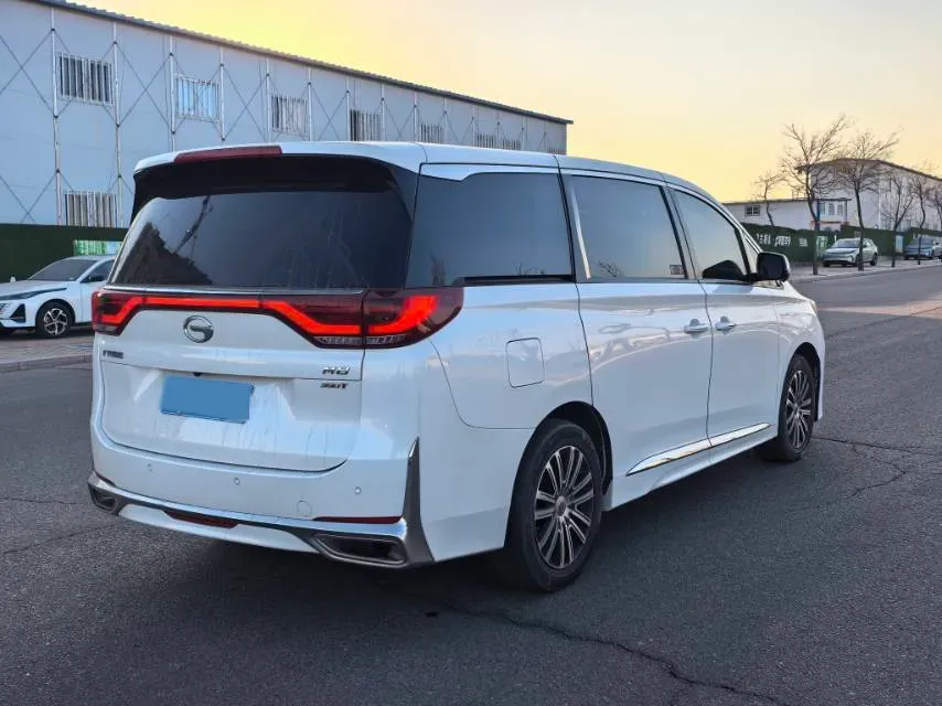 2021 GAC Trumpchi M8 2.0T 252HP L4 8AT,autocango,china used car exporter,china ev exporter,chinese used car exporter,chinese used ev exporter