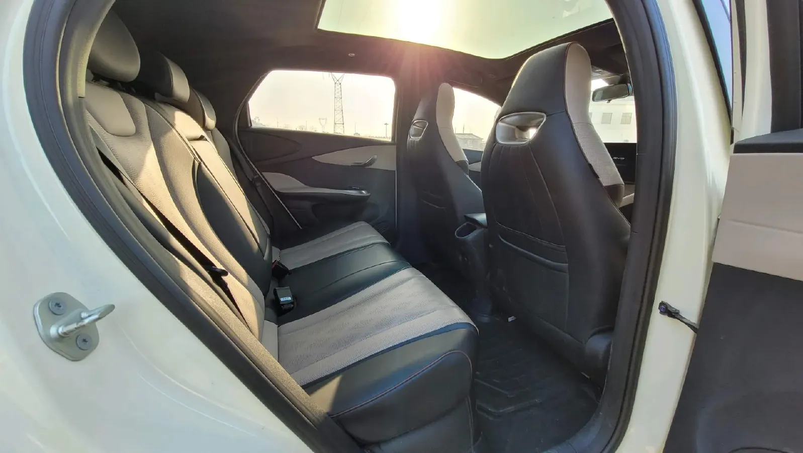 2023 BYD Dolphin BEV 44.928KWH,autocango,china used car exporter,china ev exporter,chinese used car exporter,chinese used ev exporter