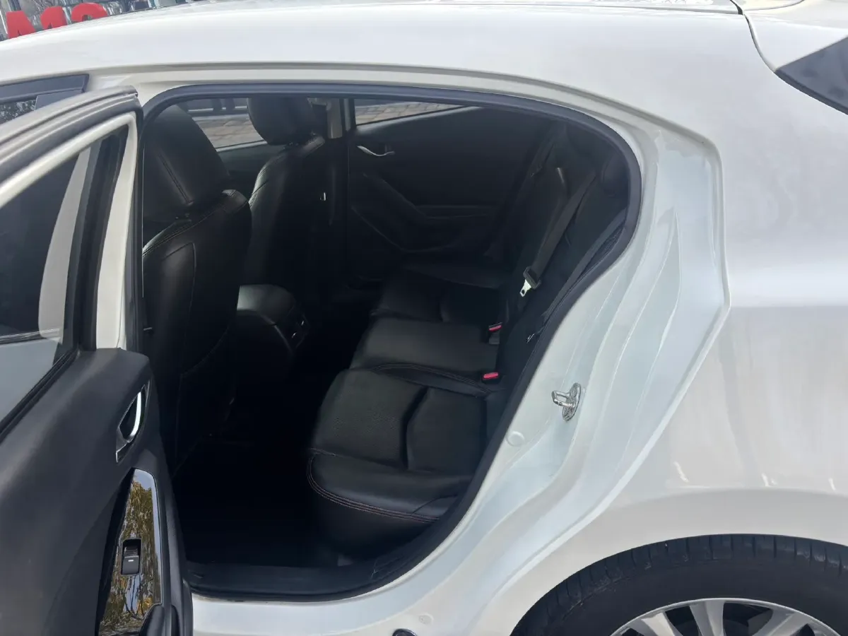 2019 Mazda 3 Axela 1.5L 117HP L4 6AT,autocango,china used car exporter,china ev exporter,chinese used car exporter,chinese used ev exporter