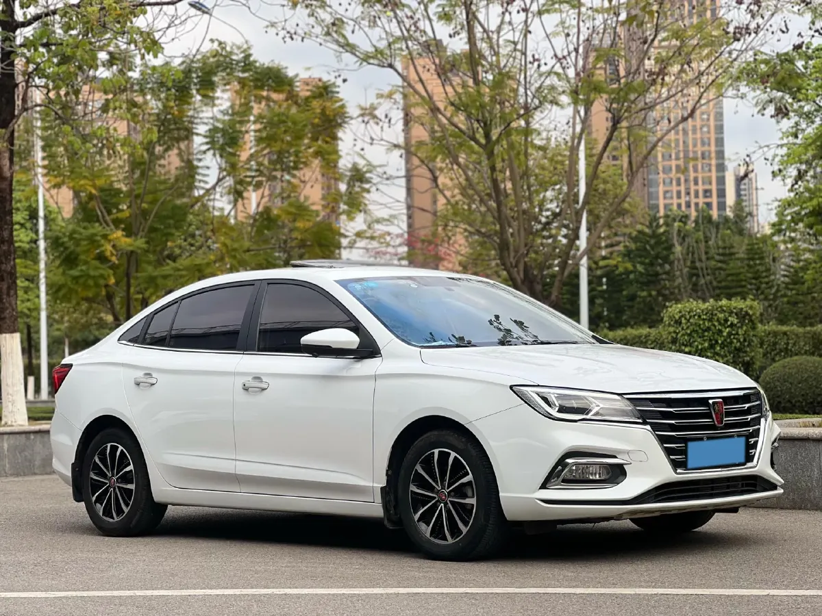 2020 Roewe i5 1.5L 120HP L4 CVT,autocango,china used car exporter,china ev exporter,chinese used car exporter,chinese used ev exporter