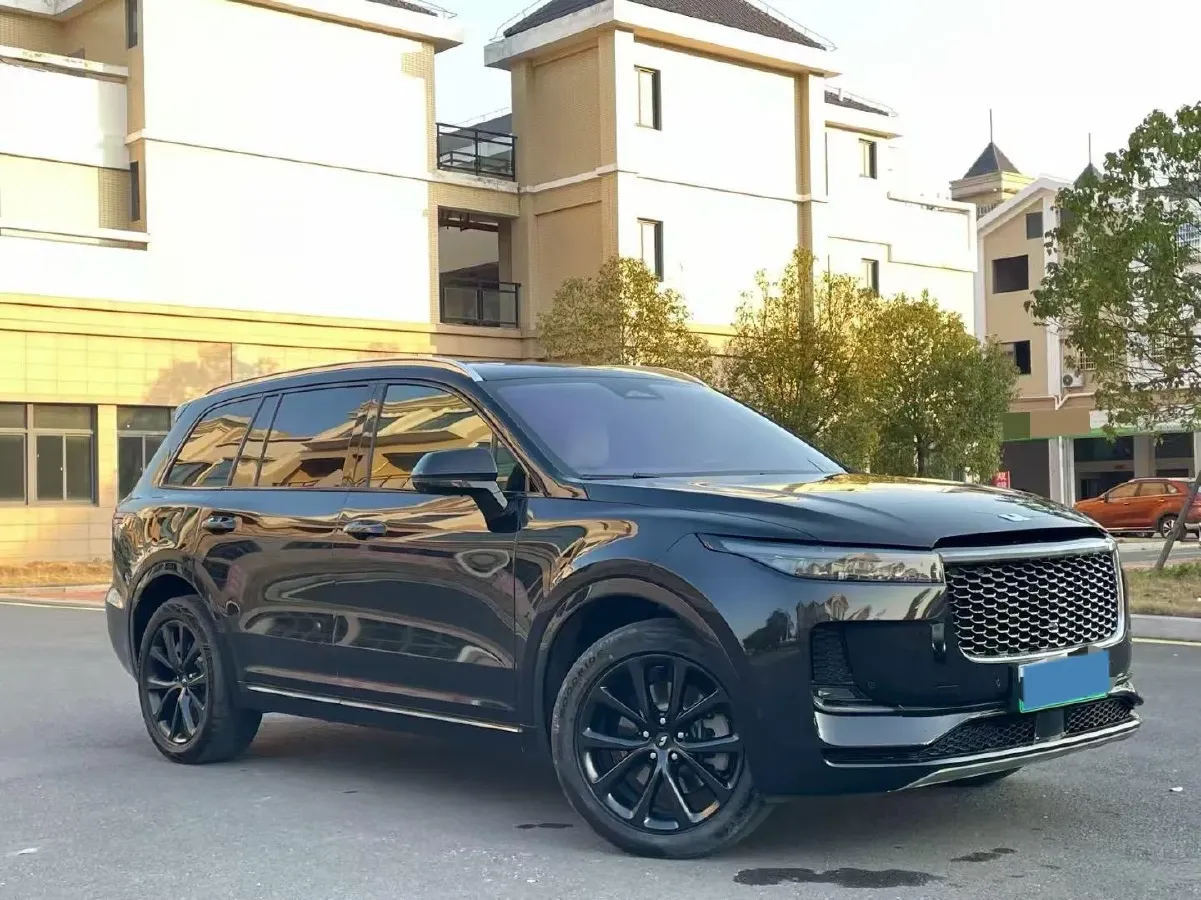 2021 Li ONE Range Extended 131HP REEV 40.5KWH,autocango,china used car exporter,china ev exporter,chinese used car exporter,chinese used ev exporter