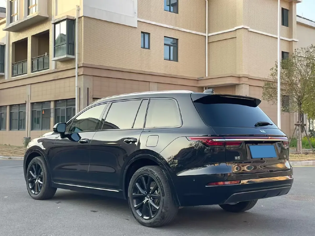 2021 Li ONE Range Extended 131HP REEV 40.5KWH,autocango,china used car exporter,china ev exporter,chinese used car exporter,chinese used ev exporter