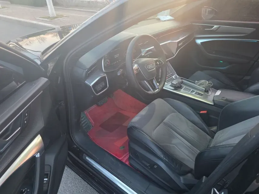 2020 Audi A6L 2.0T 190HP L4 7DCT,autocango,china used car exporter,china ev exporter,chinese used car exporter,chinese used ev exporter