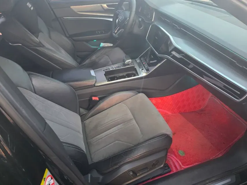 2020 Audi A6L 2.0T 190HP L4 7DCT,autocango,china used car exporter,china ev exporter,chinese used car exporter,chinese used ev exporter