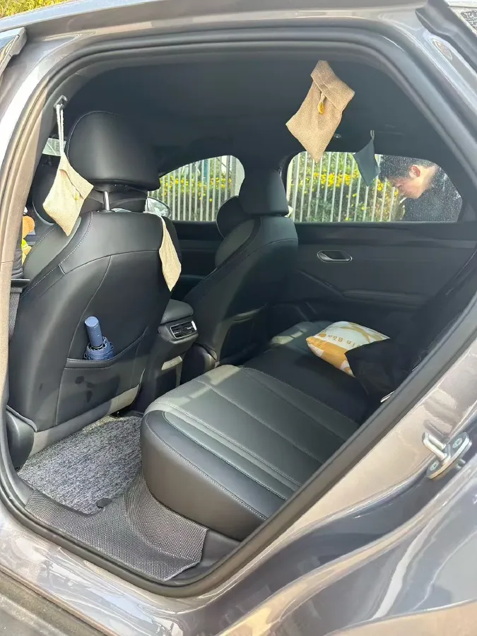 2025 BYD QinL BEV,autocango,china used car exporter,china ev exporter,chinese used car exporter,chinese used ev exporter