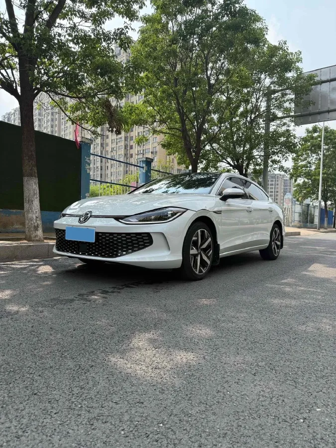 2023 Volkswagen Lamando 1.4T 150HP L4 7DCT,autocango,china used car exporter,china ev exporter,chinese used car exporter,chinese used ev exporter