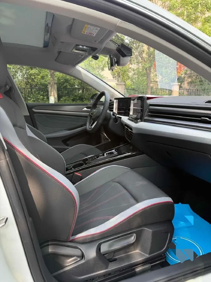 2023 Volkswagen Lamando 1.4T 150HP L4 7DCT,autocango,china used car exporter,china ev exporter,chinese used car exporter,chinese used ev exporter