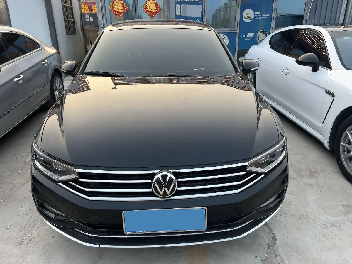 2020 Volkswagen Magotan 2.0T 186HP L4 7DCT,autocango,china used car exporter,china ev exporter,chinese used car exporter,chinese used ev exporter