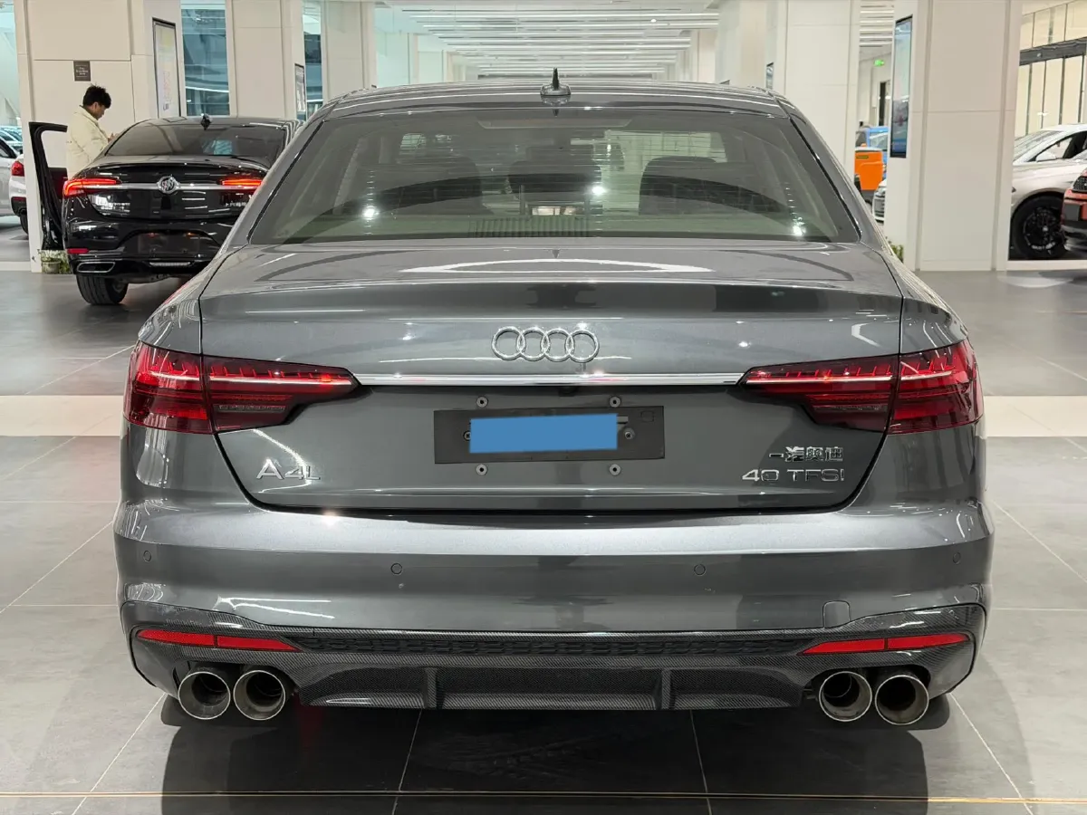 2020 Audi A4L 2.0T 190HP L4 7DCT,autocango,china used car exporter,china ev exporter,chinese used car exporter,chinese used ev exporter