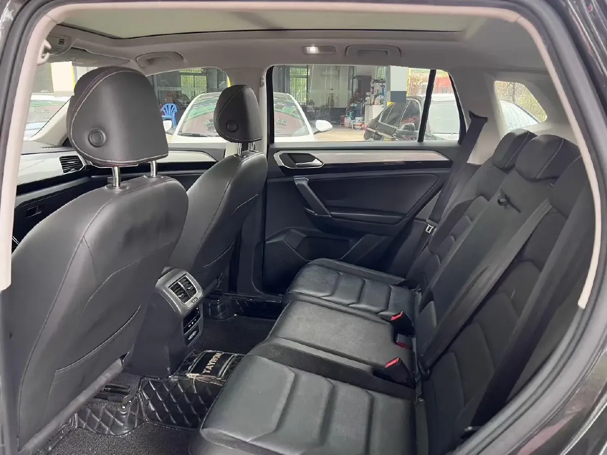 2020 Volkswagen Tayron 2.0T 186HP L4 7DCT,autocango,china used car exporter,china ev exporter,chinese used car exporter,chinese used ev exporter