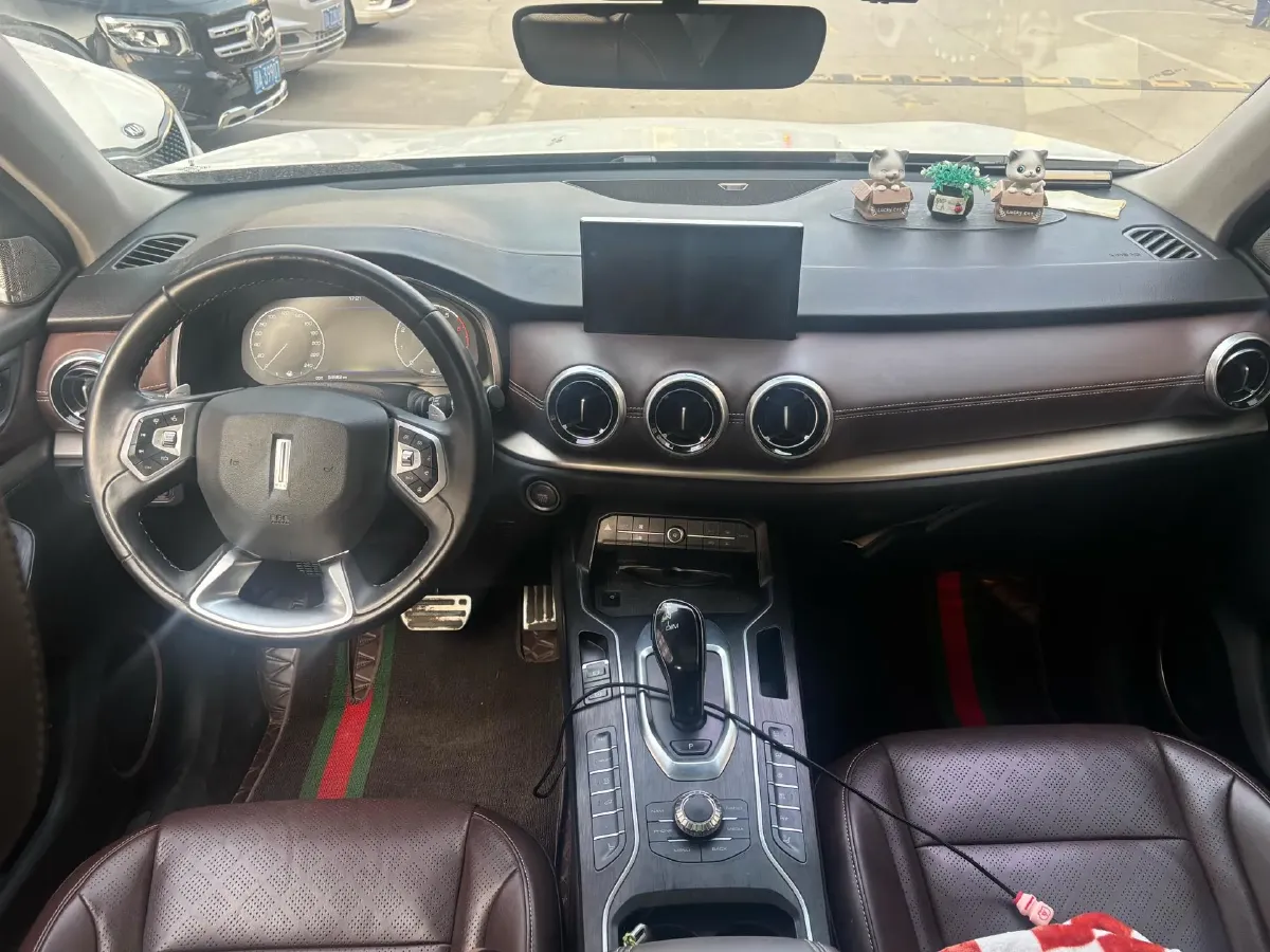 2018 WEY VV6 2.0T 197HP L4 7DCT,autocango,china used car exporter,china ev exporter,chinese used car exporter,chinese used ev exporter