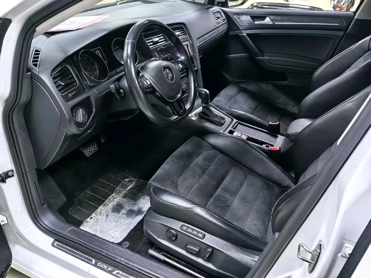 2019 Volkswagen Golf 1.4T 150HP L4 7DCT,autocango,china used car exporter,china ev exporter,chinese used car exporter,chinese used ev exporter