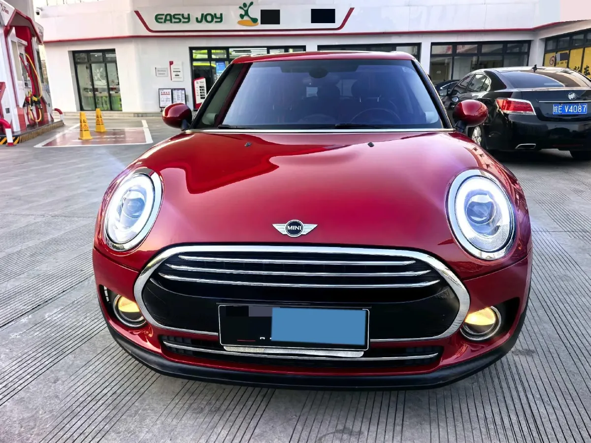 2016 MINI CLUBMAN 1.5T 136HP L3 6AT,autocango,china used car exporter,china ev exporter,chinese used car exporter,chinese used ev exporter