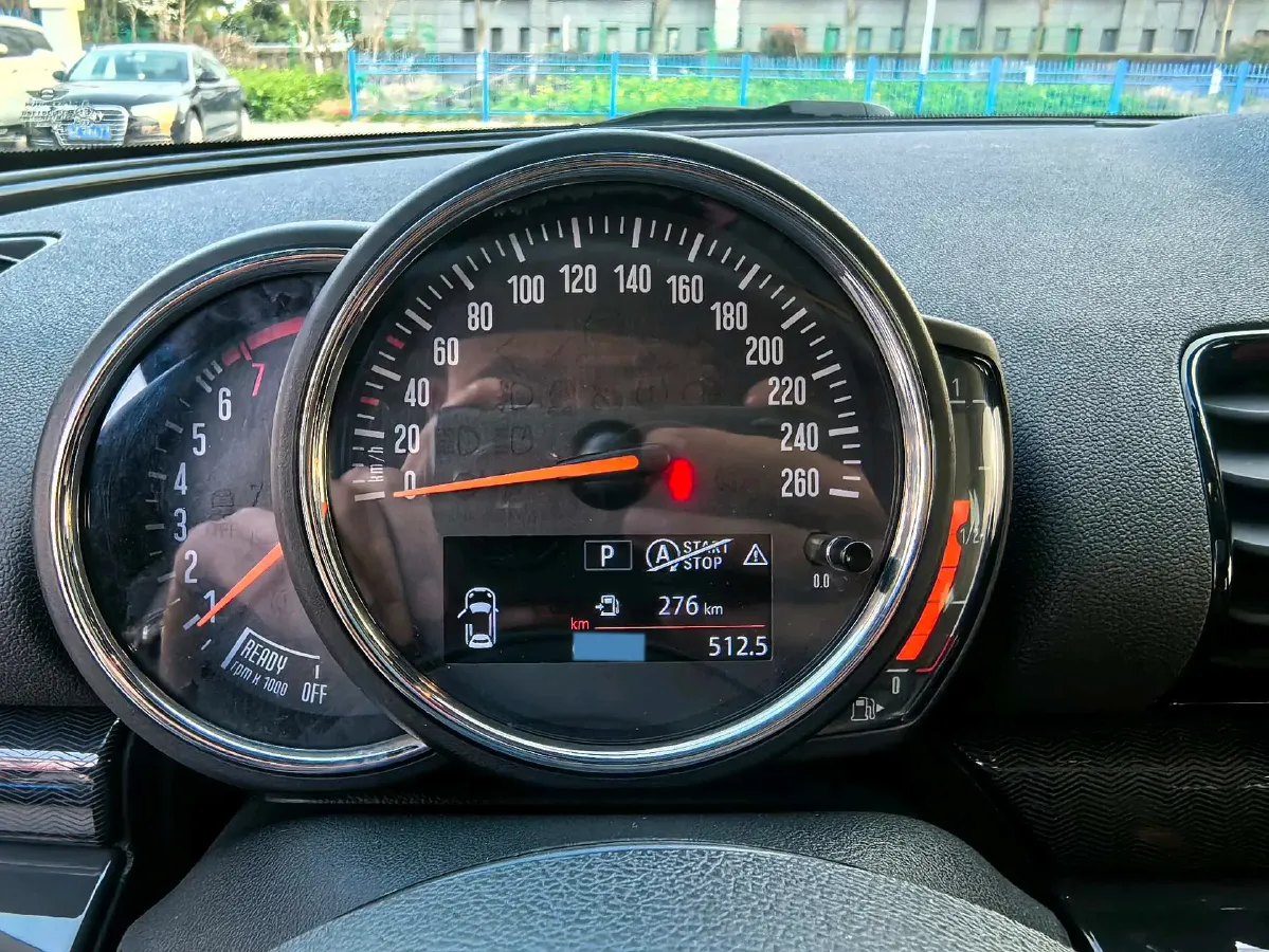 2016 MINI CLUBMAN 1.5T 136HP L3 6AT,autocango,china used car exporter,china ev exporter,chinese used car exporter,chinese used ev exporter