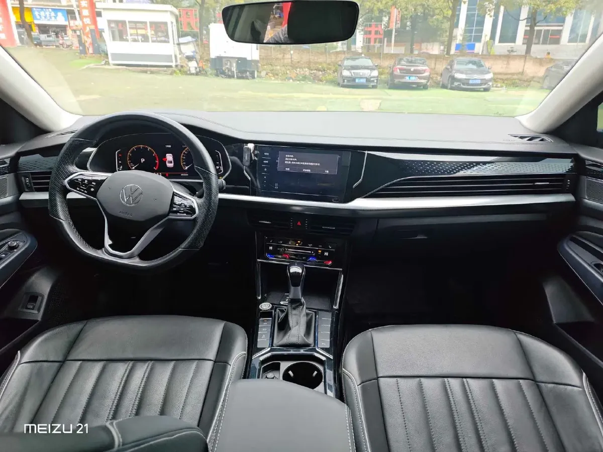 2023 Volkswagen Passat 2.0T 186HP L4 7DCT,autocango,china used car exporter,china ev exporter,chinese used car exporter,chinese used ev exporter