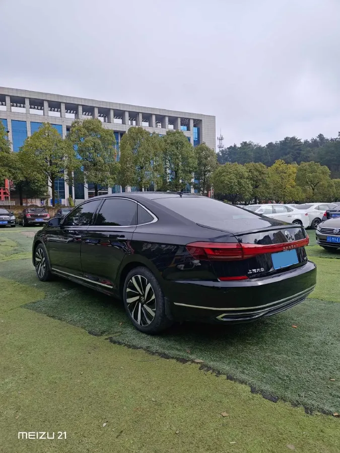 2023 Volkswagen Passat 2.0T 186HP L4 7DCT,autocango,china used car exporter,china ev exporter,chinese used car exporter,chinese used ev exporter
