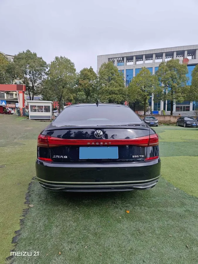 2023 Volkswagen Passat 2.0T 186HP L4 7DCT,autocango,china used car exporter,china ev exporter,chinese used car exporter,chinese used ev exporter