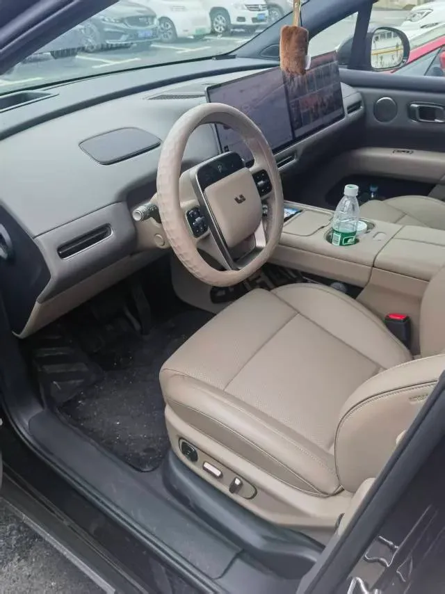 2025 Li i6 BEV,autocango,china used car exporter,china ev exporter,chinese used car exporter,chinese used ev exporter