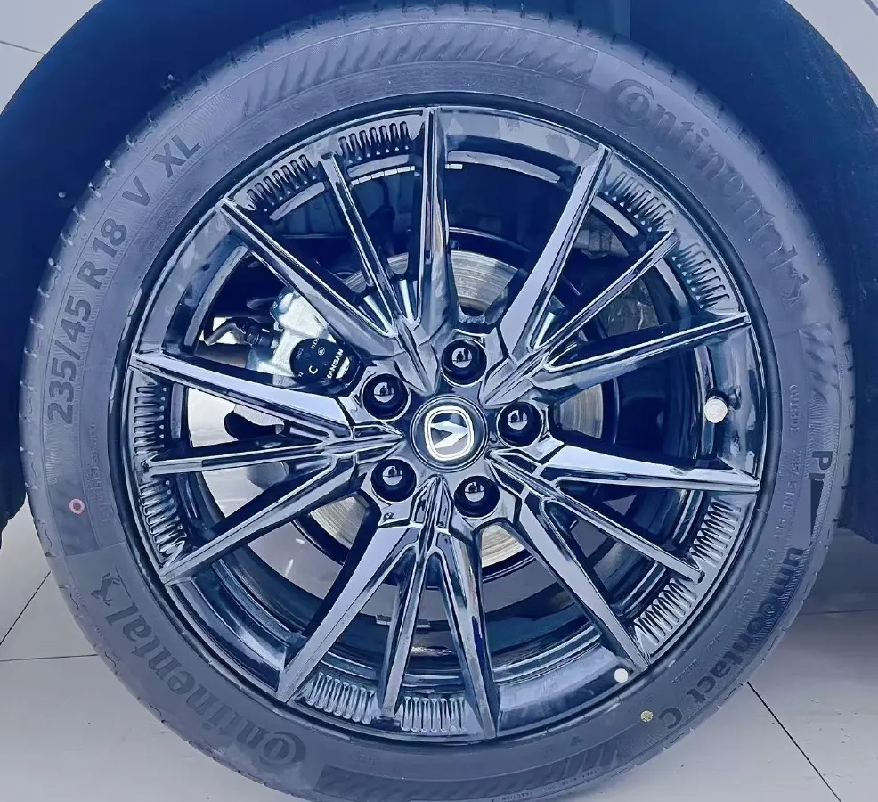 2025 ChangAn UNI-V 1.5T 192HP L4 7DCT,autocango,china used car exporter,china ev exporter,chinese used car exporter,chinese used ev exporter