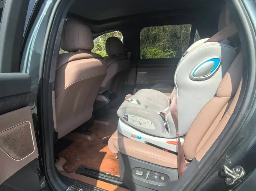 2023 NIO ES8 BEV 75KWH,autocango,china used car exporter,china ev exporter,chinese used car exporter,chinese used ev exporter