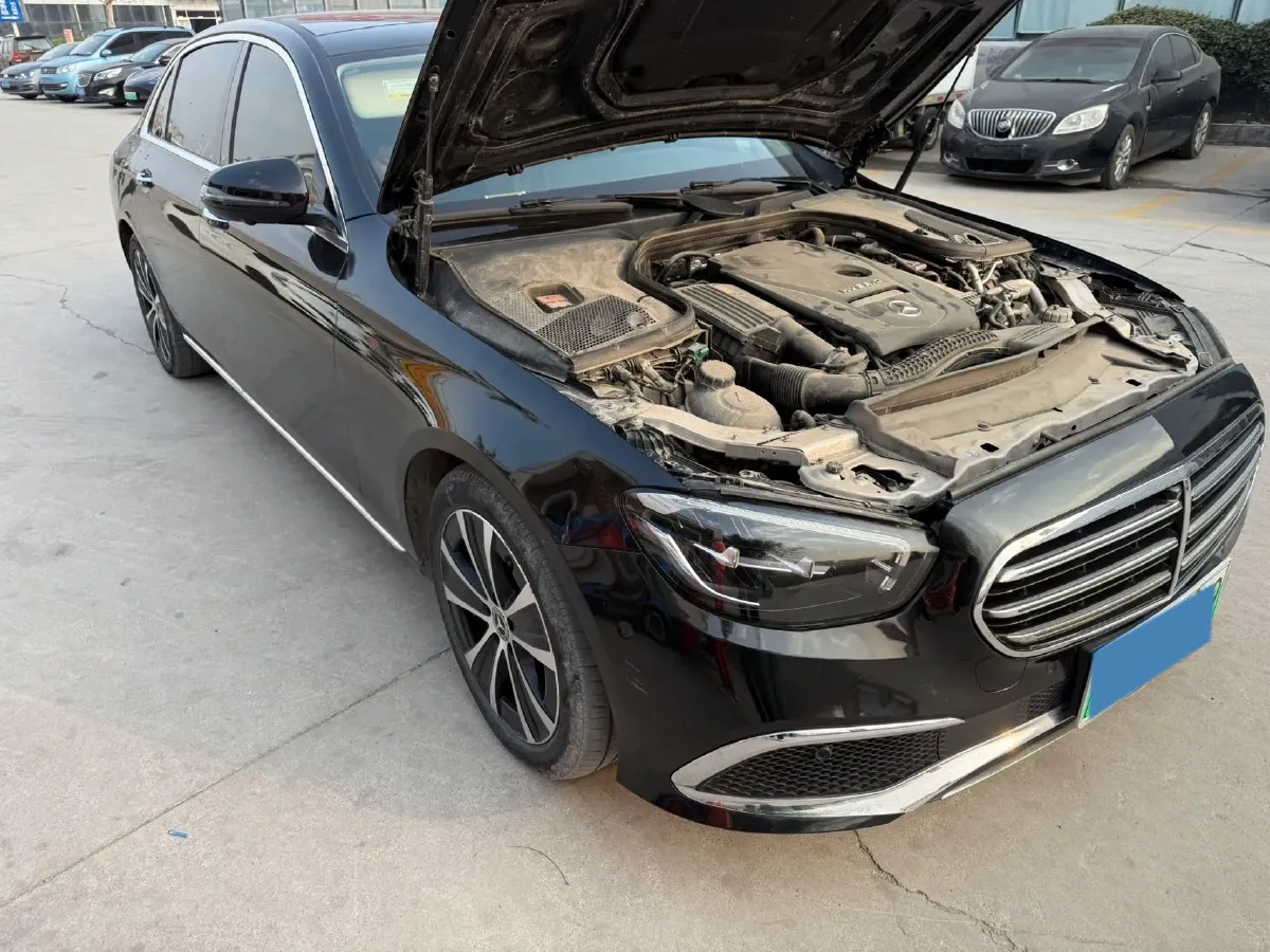 2023 Mercedes-Benz E Class 2.0T 211HP L4 9AT PHEV 25.4KWH,autocango,china used car exporter,china ev exporter,chinese used car exporter,chinese used ev exporter