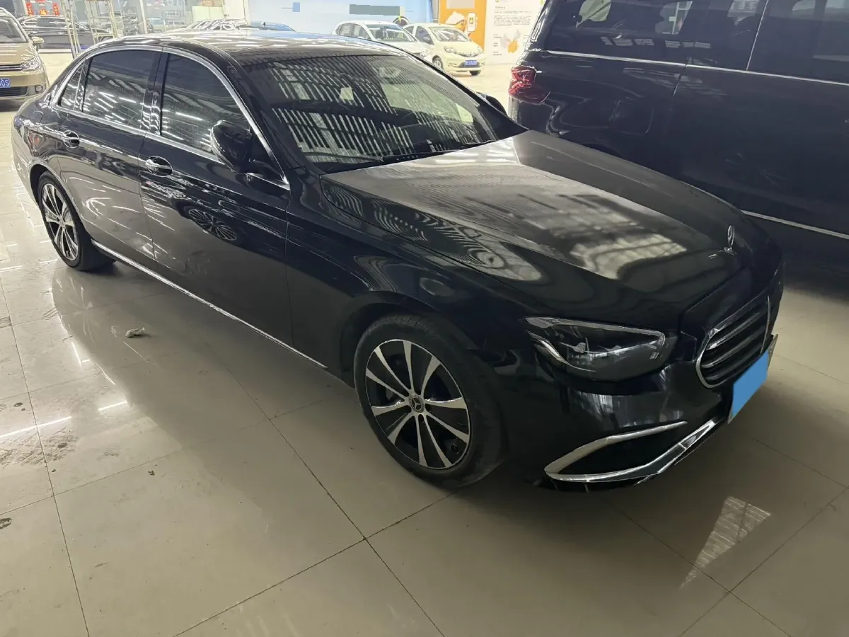 2023 Mercedes-Benz E Class 2.0T 211HP L4 9AT PHEV 25.4KWH,autocango,china used car exporter,china ev exporter,chinese used car exporter,chinese used ev exporter